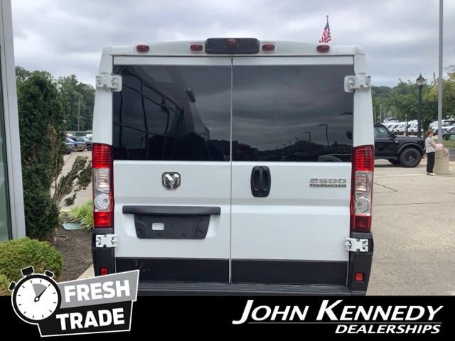 Used 2025 RAM ProMaster 2500 w/ U-Haul Equipment Group FWD image 4