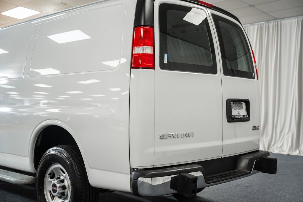 Used 2024 GMC Savana 2500 w/ Driver Convenience Package RWD image 6