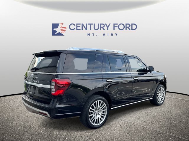Certified 2023 Ford Expedition Platinum AWD/4WD image 4