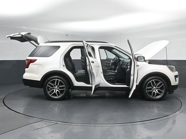 Certified 2018 Ford Explorer Sport AWD/4WD image 61