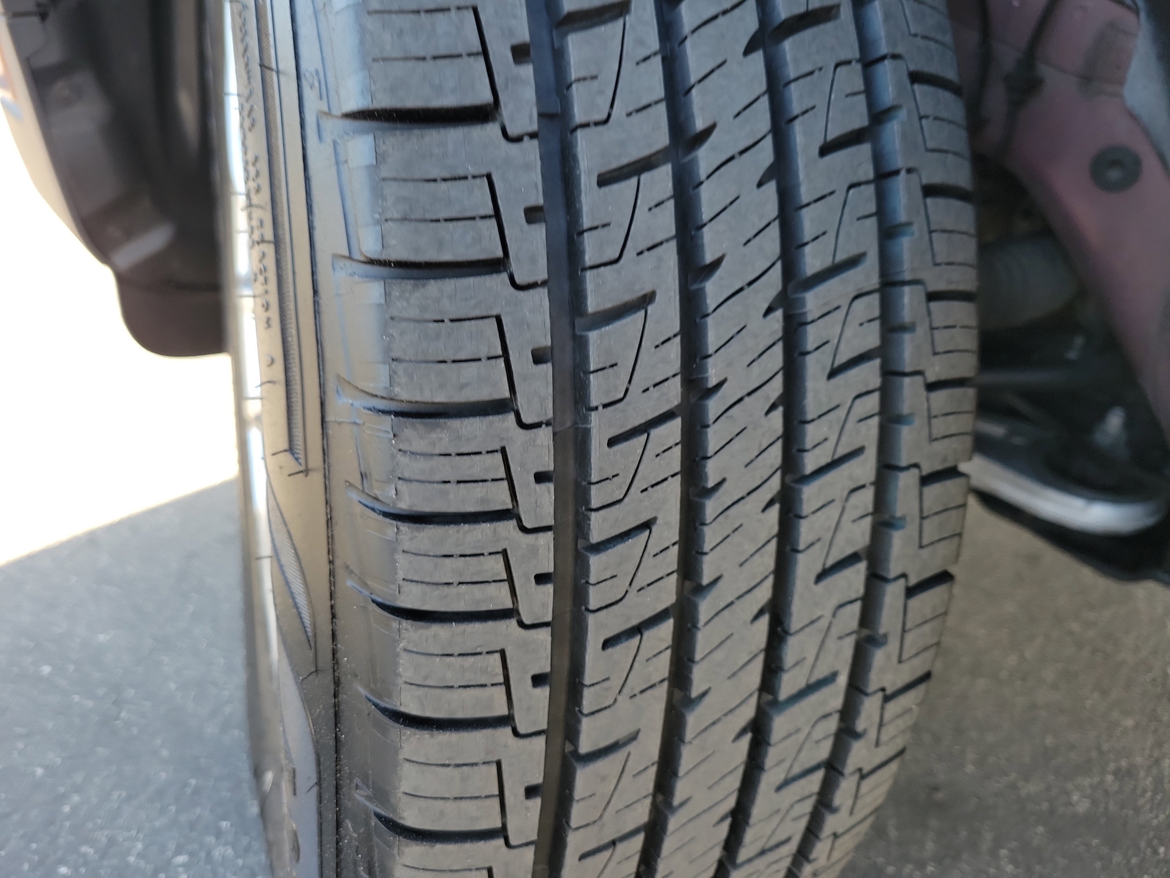 Used 2019 Jeep Cherokee Latitude w/ Popular Appearance Group image 15