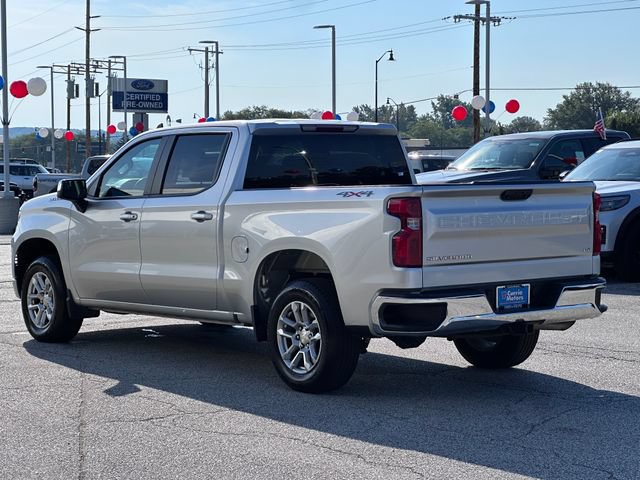 Used 2022 Chevrolet Silverado 1500 LT AWD/4WD image 5