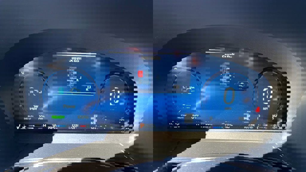 Certified 2025 Ford Escape Platinum image 12