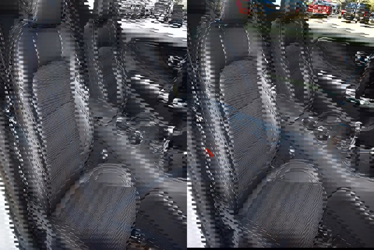 Certified 2025 Ford Mustang GT Premium image 20