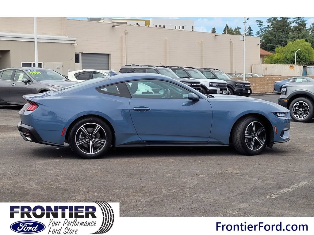 Certified 2024 Ford Mustang Coupe RWD image 4