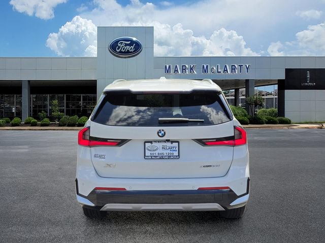 Used 2025 BMW X1 xDrive28i AWD/4WD image 4