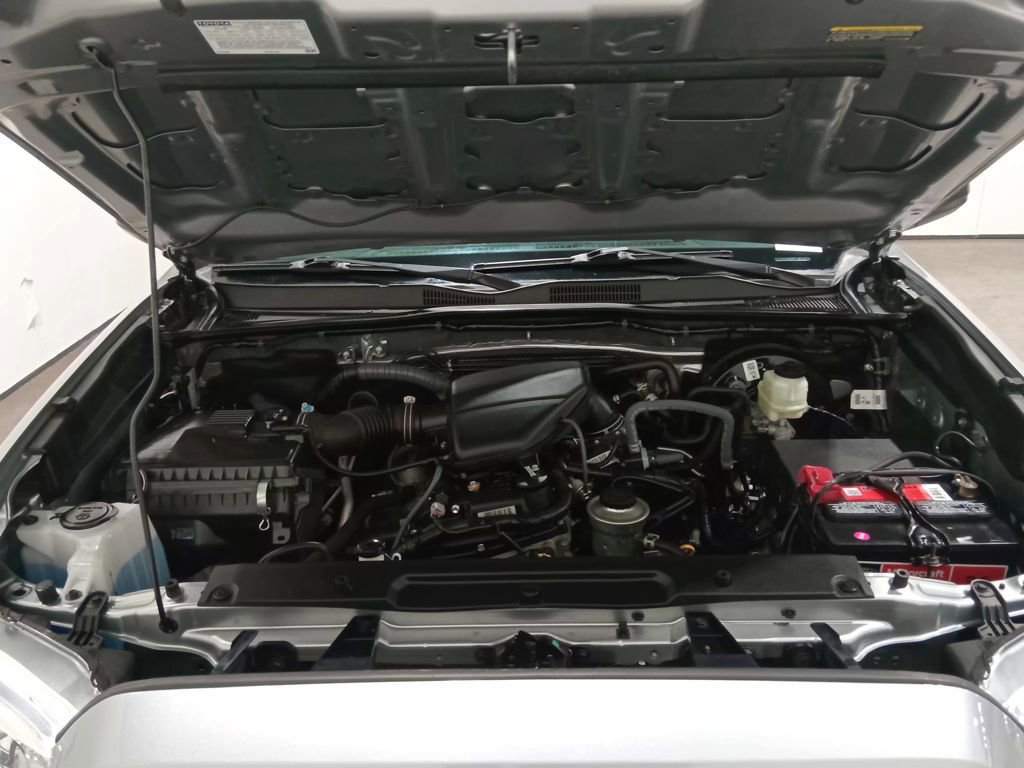 Used 2020 Toyota Tacoma SR image 11