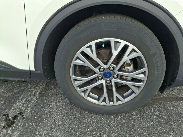 Certified 2020 Ford Escape SEL FWD image 9