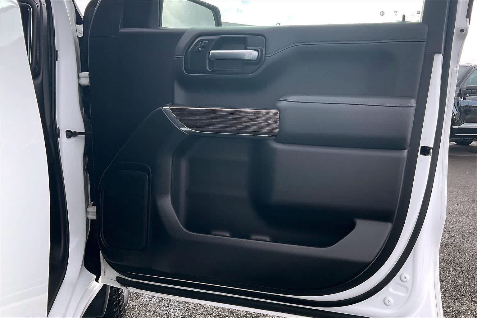 Used 2020 GMC Sierra 1500 Elevation w/ Elevation Convenience Package AWD/4WD image 28