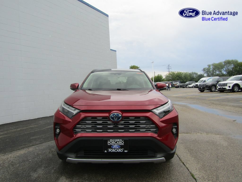Used 2022 Toyota RAV4 Limited AWD/4WD image 7