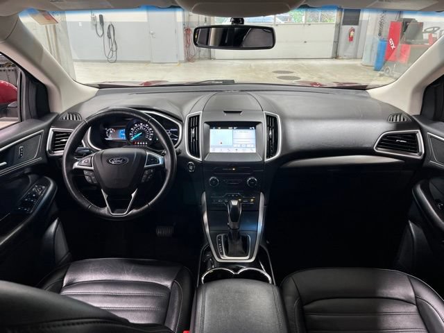 Certified 2017 Ford Edge SEL w/ Equipment Group 201A AWD/4WD image 45