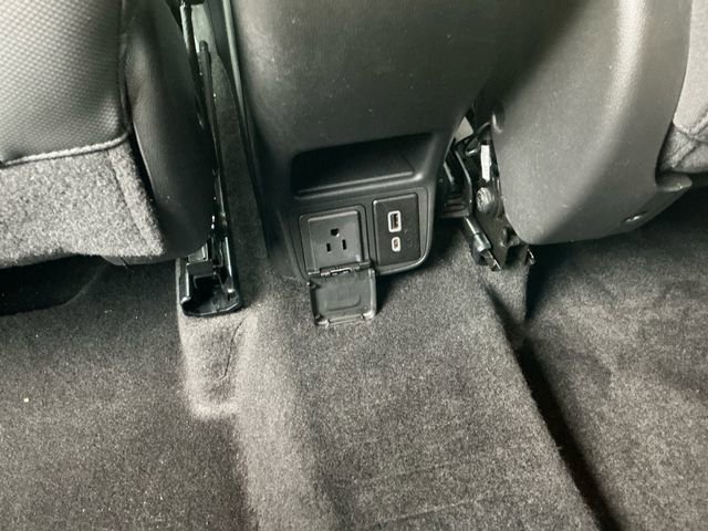 Used 2023 Chevrolet TrailBlazer RS w/ Convenience Package AWD/4WD image 26