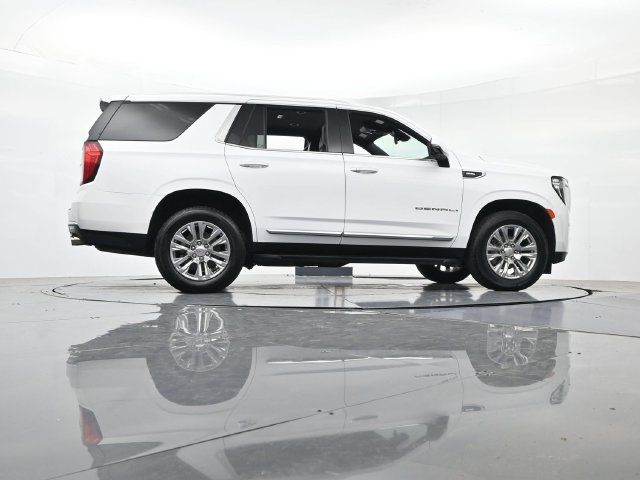 Used 2023 GMC Yukon Denali AWD/4WD image 39