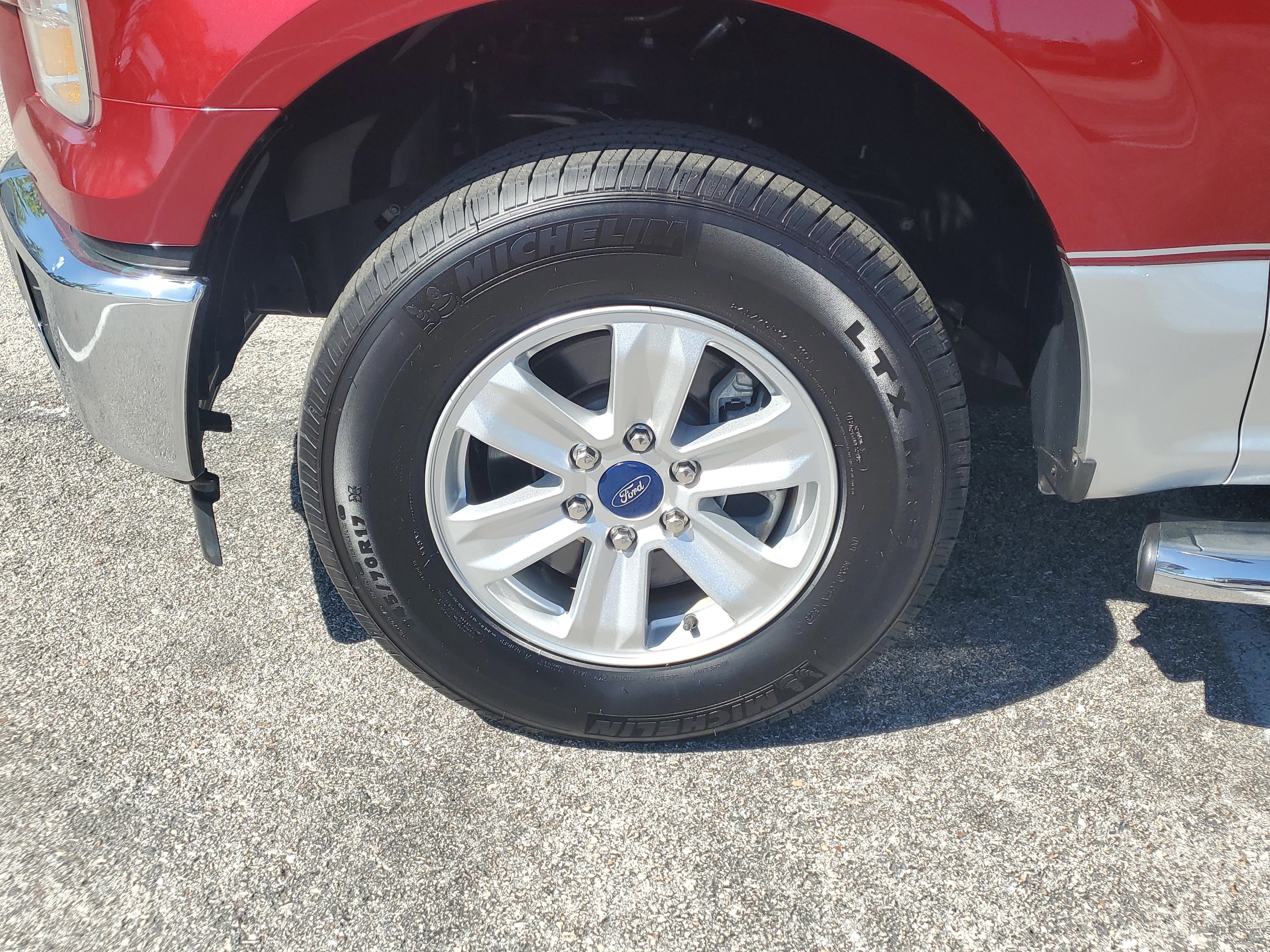 Certified 2017 Ford F150 XLT w/ Equipment Group 301A Mid image 8