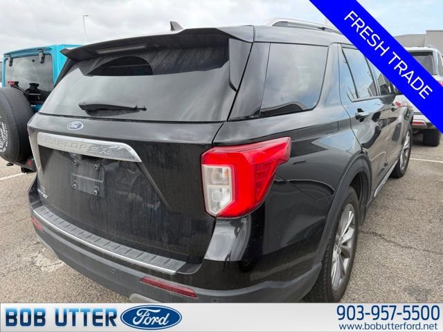 Certified 2024 Ford Explorer Limited RWD image 2