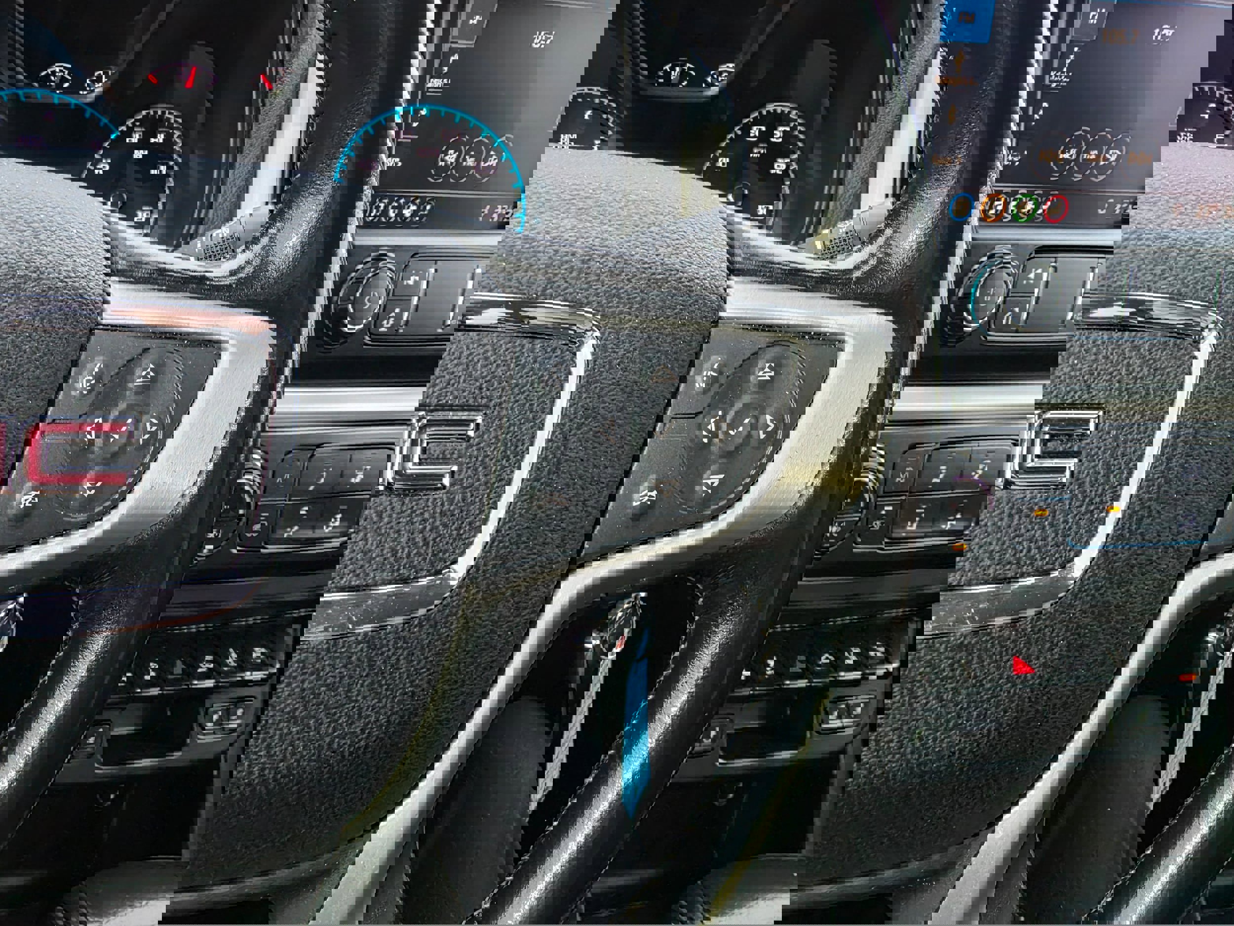 Used 2020 GMC Canyon SLT w/ Driver Alert Package image 17