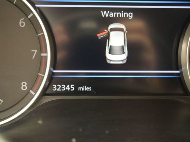 Used 2022 Nissan Sentra SV w/ Lighting Package image 18