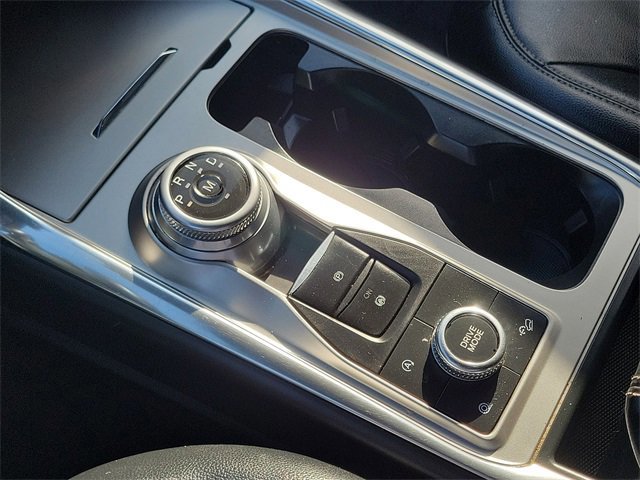 Certified 2020 Ford Explorer XLT w/ Equipment Group 202A image 16