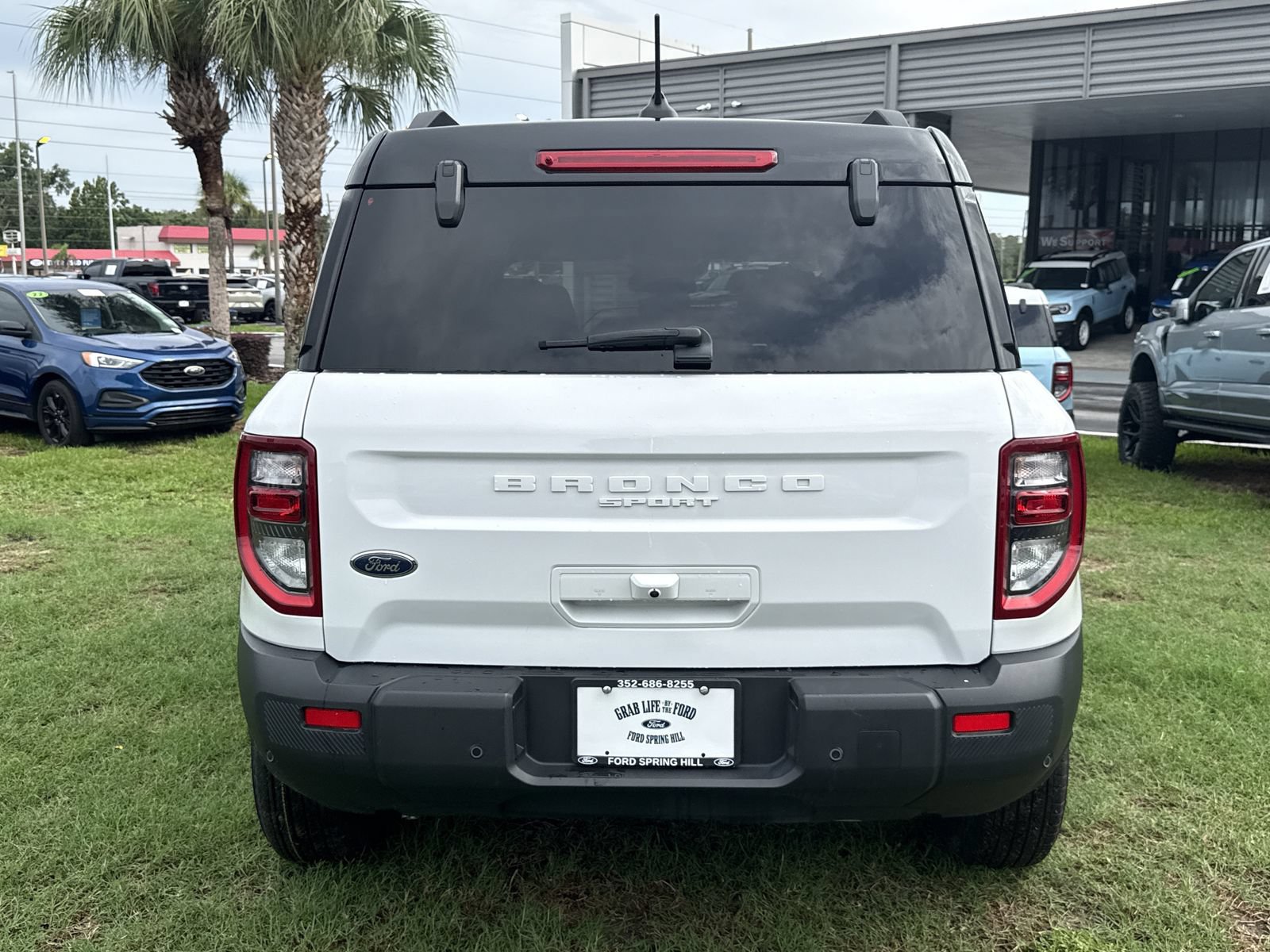 Certified 2025 Ford Bronco Sport Outer Banks w/ Outer Banks Tech Package+ AWD/4WD image 6
