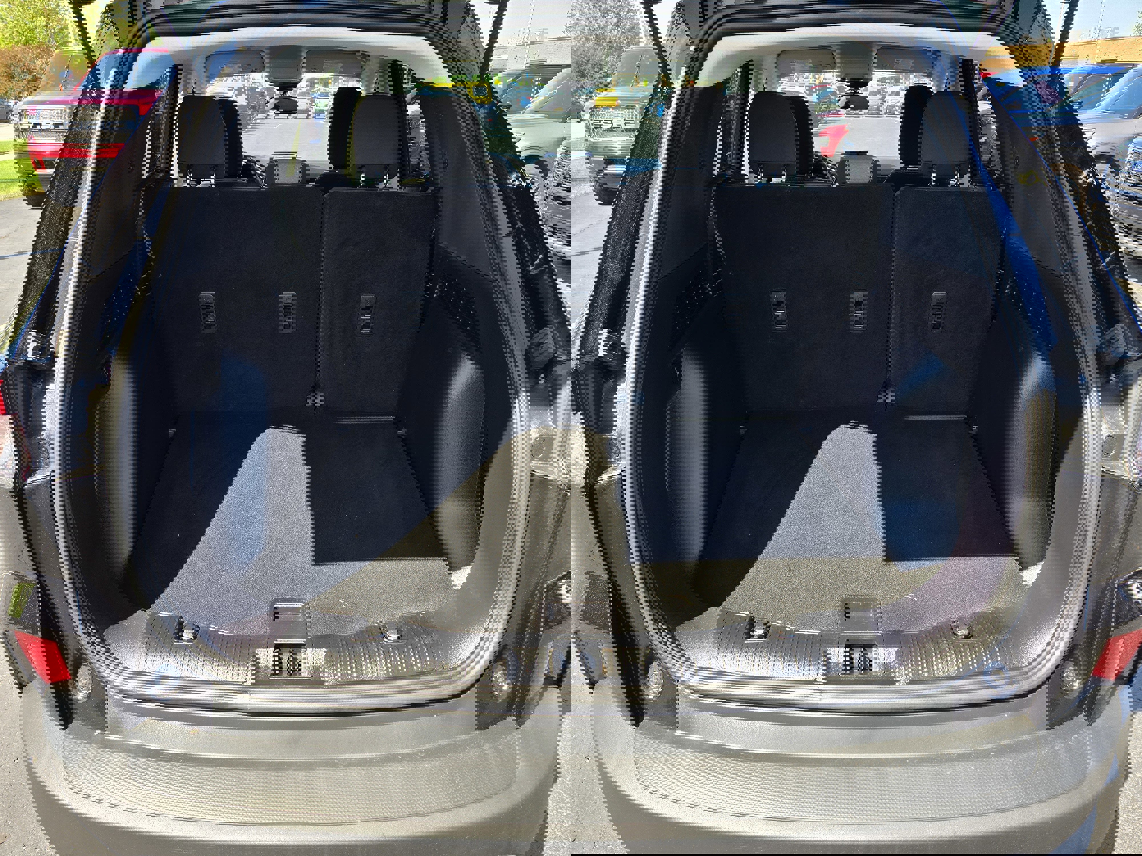 Certified 2022 Ford Escape SE w/ Cold Weather Package image 28