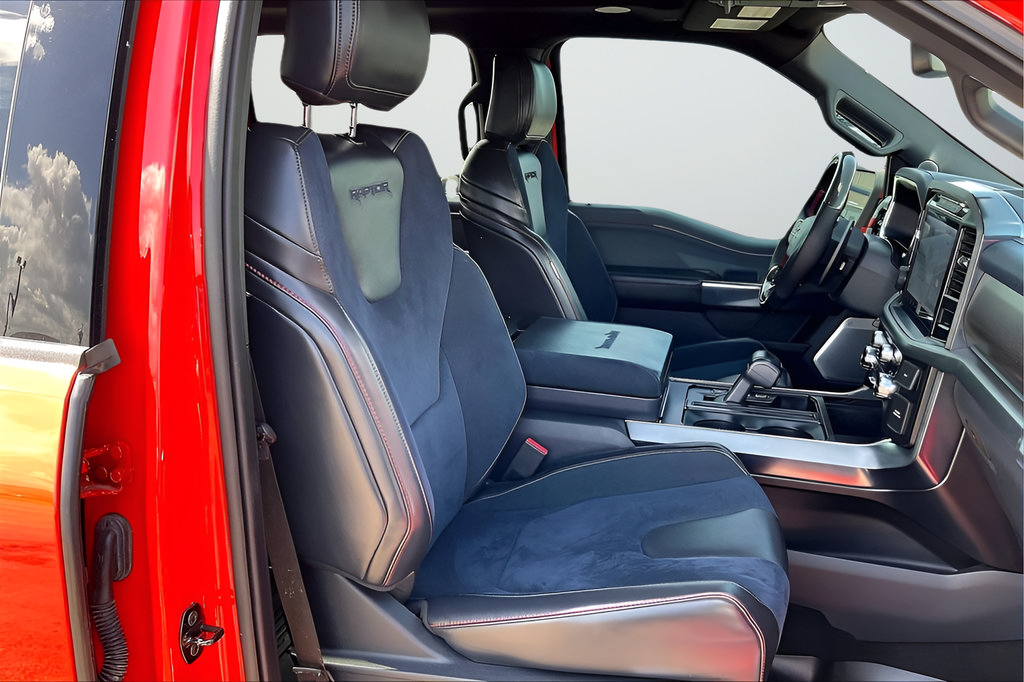 Certified 2022 Ford F150 Raptor w/ Raptor 37 Performance Package AWD/4WD image 26