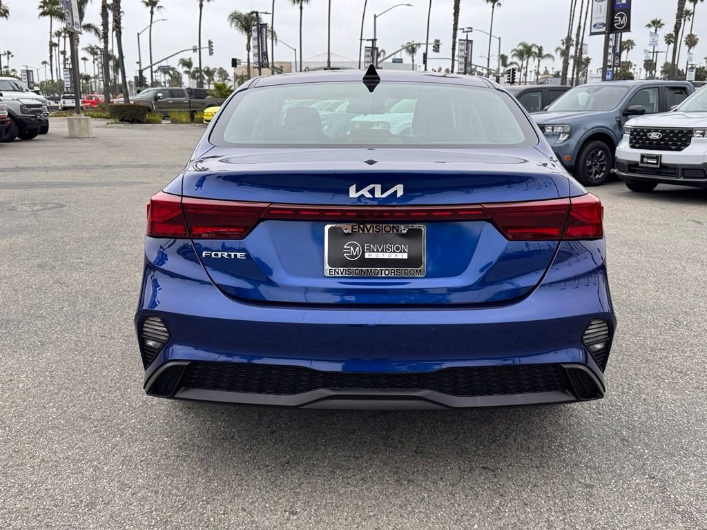 Used 2024 Kia Forte LXS FWD image 11