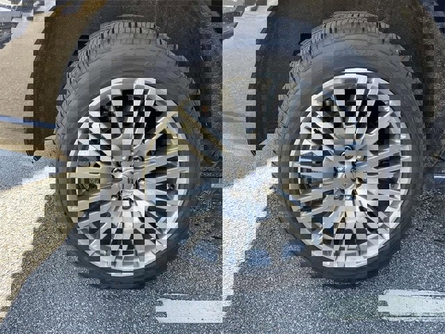 Certified 2023 Ford Expedition Platinum image 8