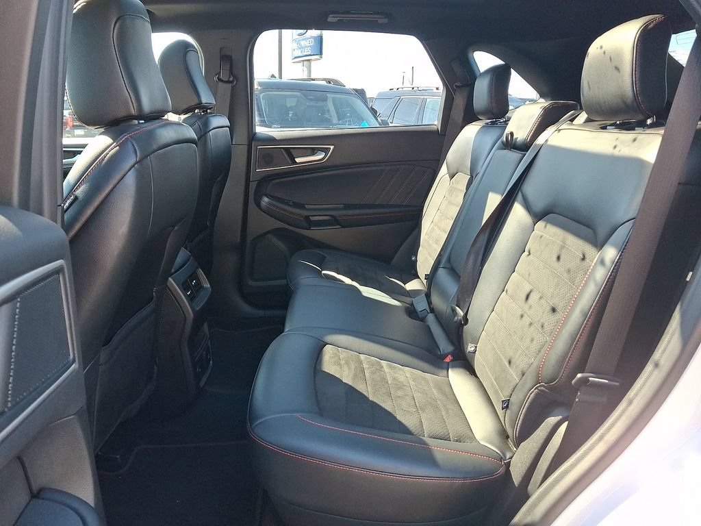 Certified 2023 Ford Edge ST-Line AWD/4WD image 10