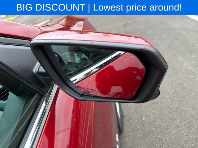 Used 2023 Chevrolet Equinox LT w/ LPO, Floor Liner Package FWD image 8
