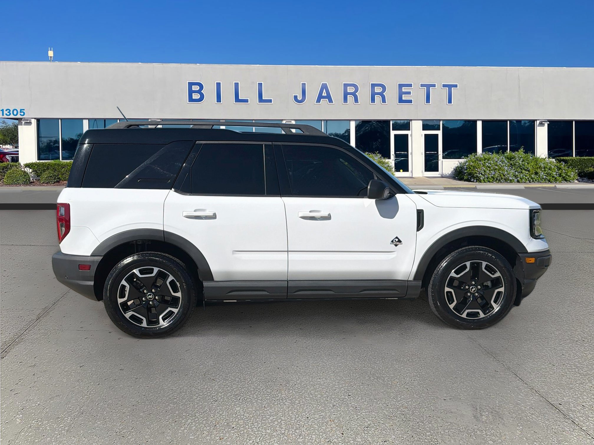 Certified 2024 Ford Bronco Sport Outer Banks w/ Tech Package AWD/4WD image 8
