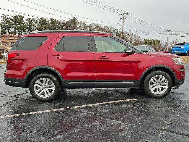 Certified 2018 Ford Explorer XLT w/ Equipment Group 202A image 5