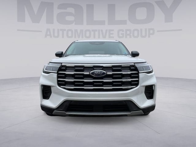 Certified 2025 Ford Explorer Active AWD/4WD image 8
