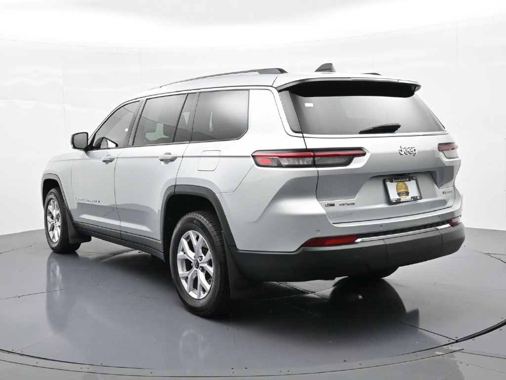 Used 2022 Jeep Grand Cherokee L Limited w/ Trailer Tow Group (B) AWD/4WD image 8