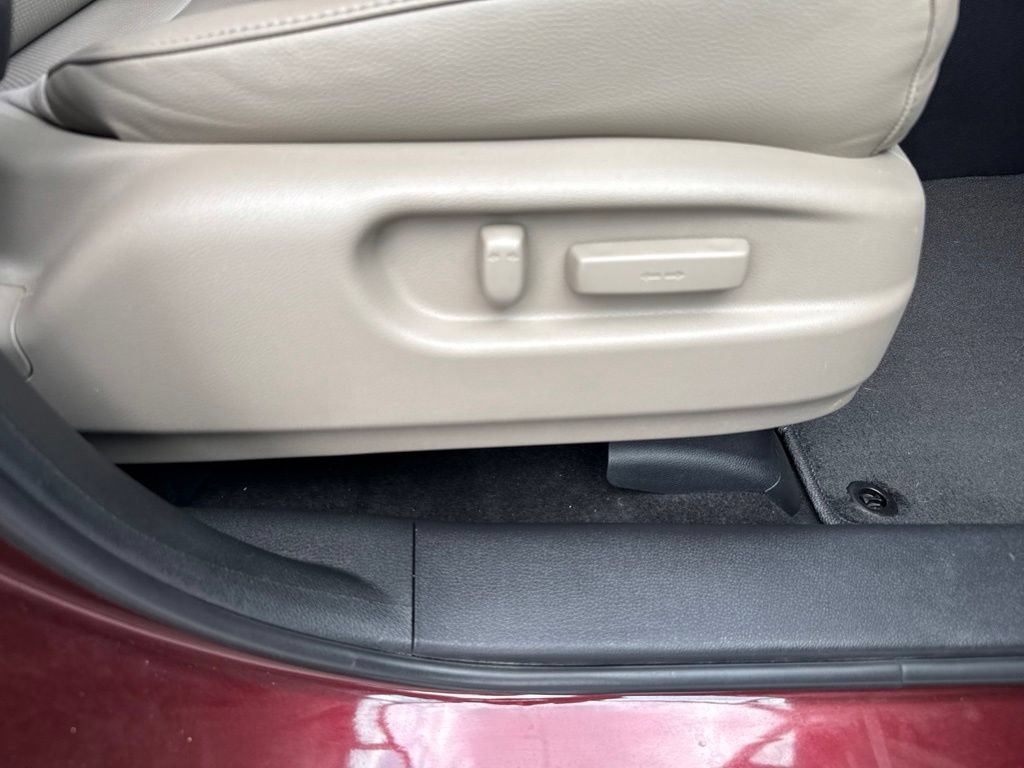Used 2018 Honda Ridgeline RTL-T image 33