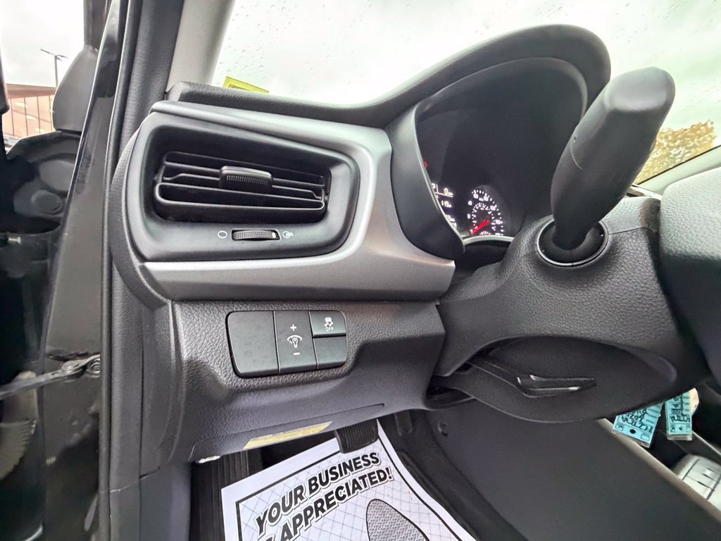 Used 2020 Kia Rio S FWD image 16