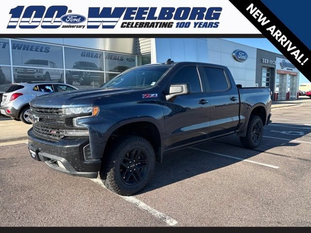Used 2021 Chevrolet Silverado 1500 LT Trail Boss w/ Convenience Package II AWD/4WD image 1