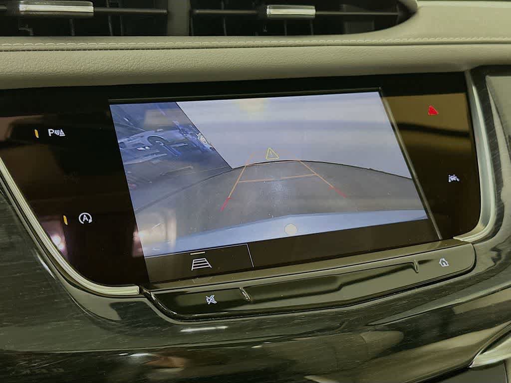 Used 2024 Cadillac XT6 Premium Luxury AWD/4WD image 27