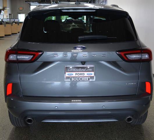 Certified 2024 Ford Escape ST-Line w/ Tech Pack #1 AWD/4WD image 5