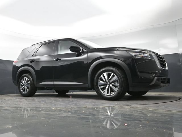 Used 2025 Nissan Pathfinder SL FWD image 34