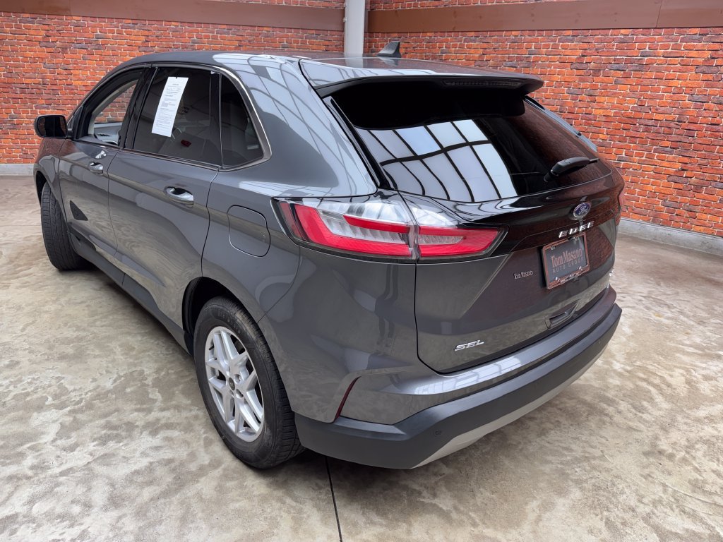 Certified 2023 Ford Edge SEL AWD/4WD image 2