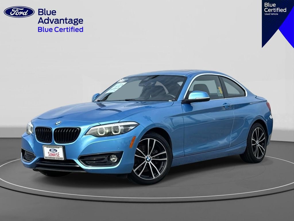 Used 2020 BMW 230i Coupe w/ Premium Package image 1