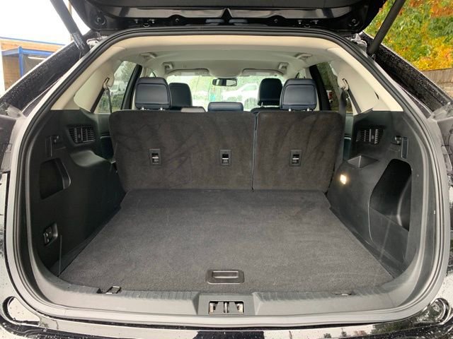 Certified 2022 Ford Edge SEL w/ Sport Appearance Package image 5