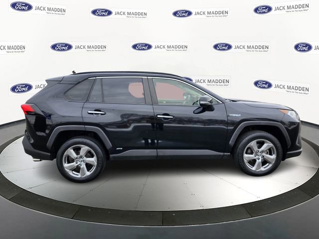 Used 2020 Toyota RAV4 Limited image 2