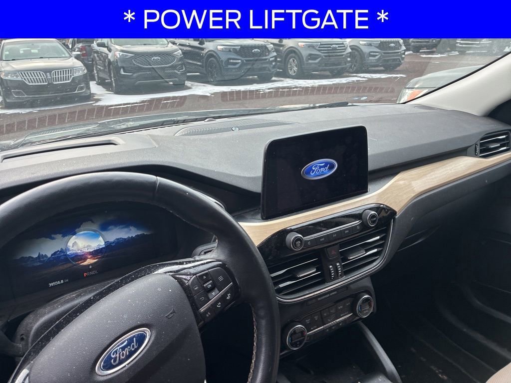Certified 2021 Ford Escape Titanium w/ Titanium Elite Package image 10