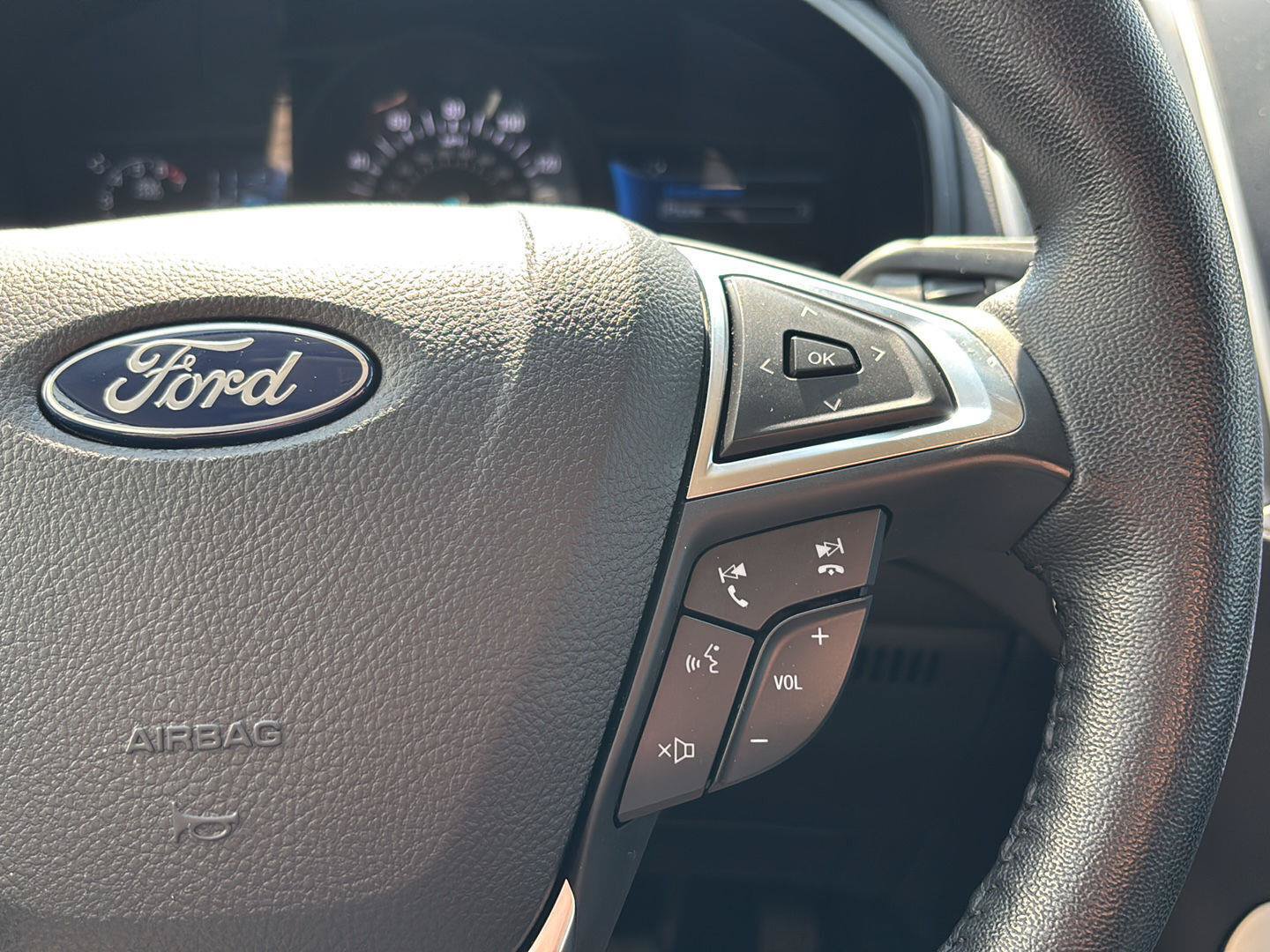 Certified 2023 Ford Edge SEL w/ Convenience Package AWD/4WD image 18