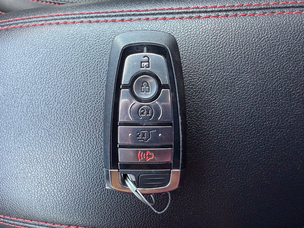Certified 2024 Ford Escape ST-Line Elite w/ Premium Technology Package AWD/4WD image 28