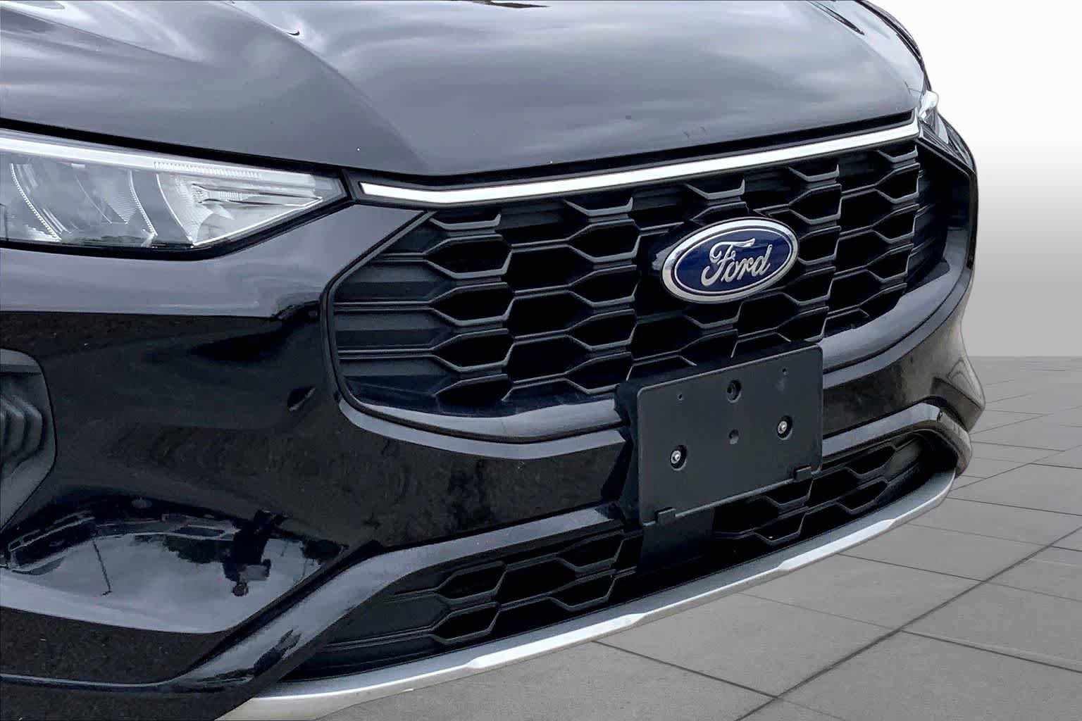Certified 2023 Ford Escape ST-Line w/ Tech Pack #1 FWD image 26