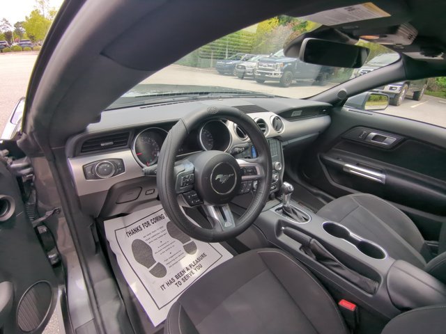 Certified 2022 Ford Mustang GT RWD image 25