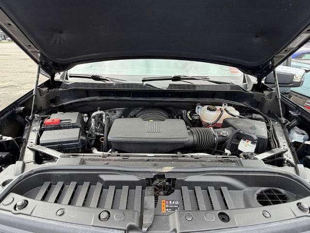 Used 2025 Chevrolet Silverado 1500 LT AWD/4WD image 14