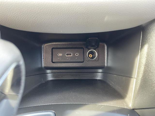 Used 2022 Chevrolet Equinox LS w/ LS Convenience Package image 27